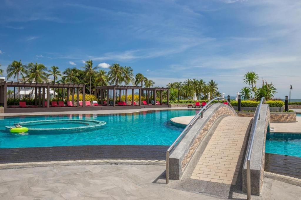 Ambassador City Jomtien Pattaya - Ocean Wing Praia de Jomtien Exterior foto