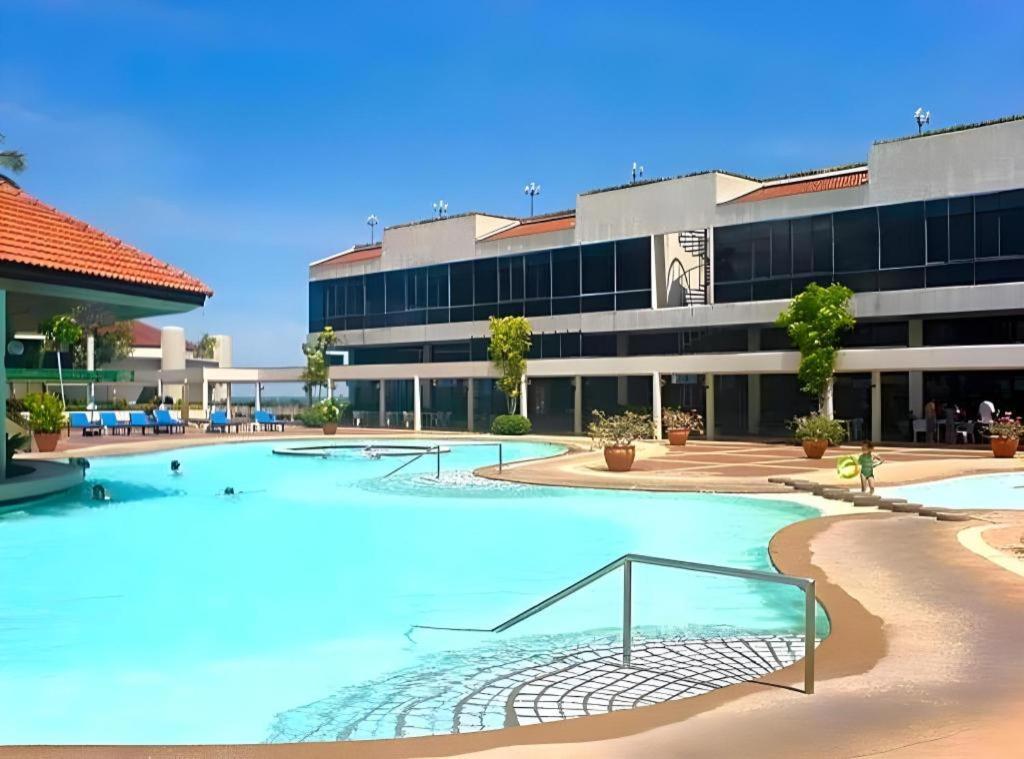 Ambassador City Jomtien Pattaya - Ocean Wing Praia de Jomtien Exterior foto
