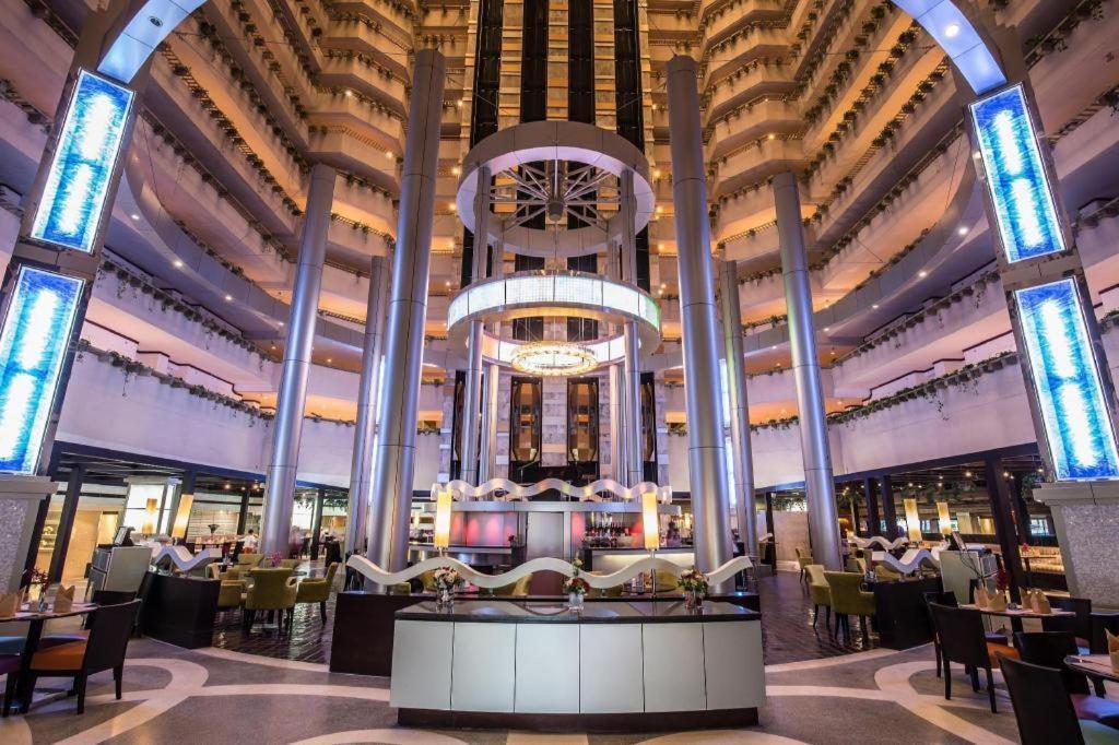 Ambassador City Jomtien Pattaya - Ocean Wing Praia de Jomtien Exterior foto