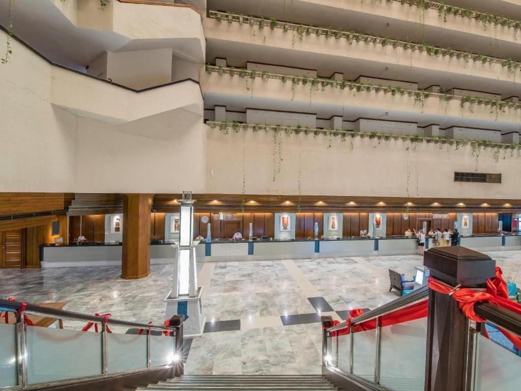Ambassador City Jomtien Pattaya - Ocean Wing Praia de Jomtien Exterior foto